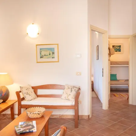 度假居 Stazzu Casagliana By Interhome